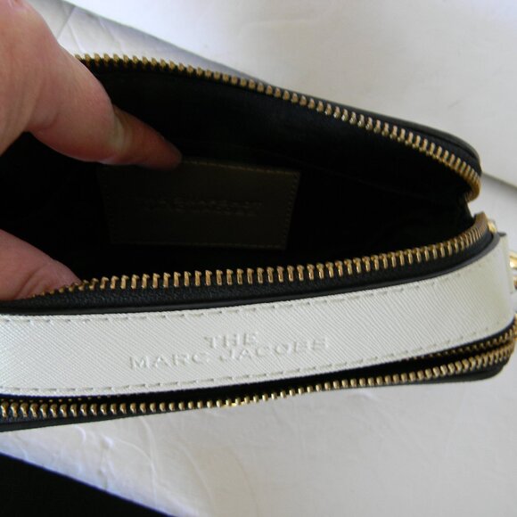 MARC JACOBS SNAPSHOT COLORBLOCK NEUTRAL COLORS SAFFIANO LEATHER CROSSBODY BAG - Picture 9 of 11